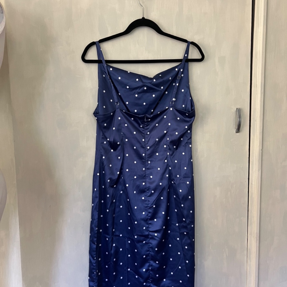Satin polka dot cowl neck 90s midi dress - Picture 3 of 16